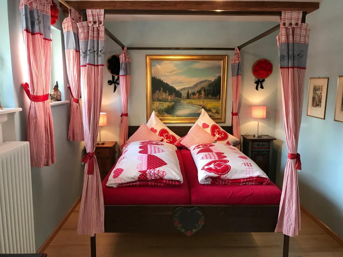 Waldhotel Auerhahn "Hochkopfhaus" 托特瑙 外观 照片