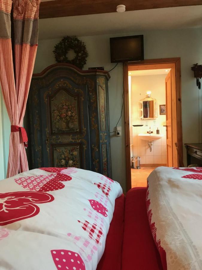 Waldhotel Auerhahn "Hochkopfhaus" 托特瑙 外观 照片
